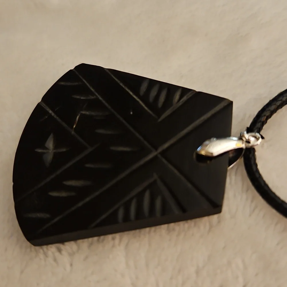 Vintage 1970s Black Geometric Carved Lucite Tribal Pendant Rope Necklace